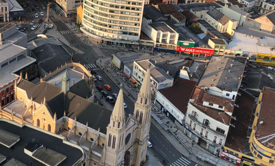 Operação da PM prende 32 pessoas e apreende drogas na Capital e RMC