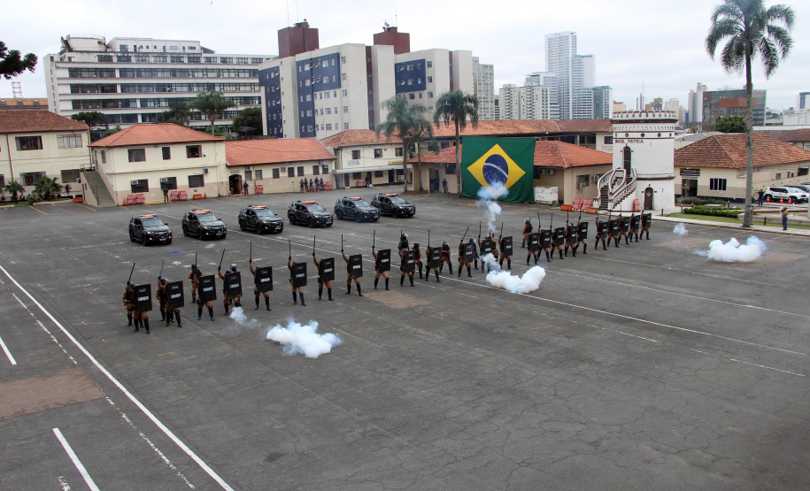 Segurança forma 30 policiais militares em curso de resposta rápida e missões especiais