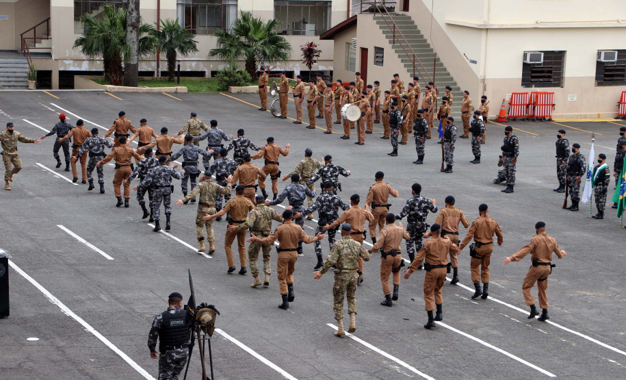 Segurança forma 30 policiais militares em curso de resposta rápida e missões especiais