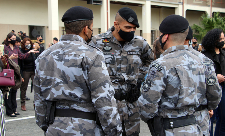 Segurança forma 30 policiais militares em curso de resposta rápida e missões especiais