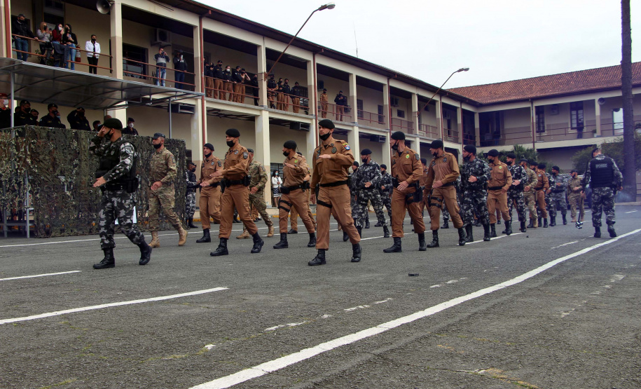 Segurança forma 30 policiais militares em curso de resposta rápida e missões especiais