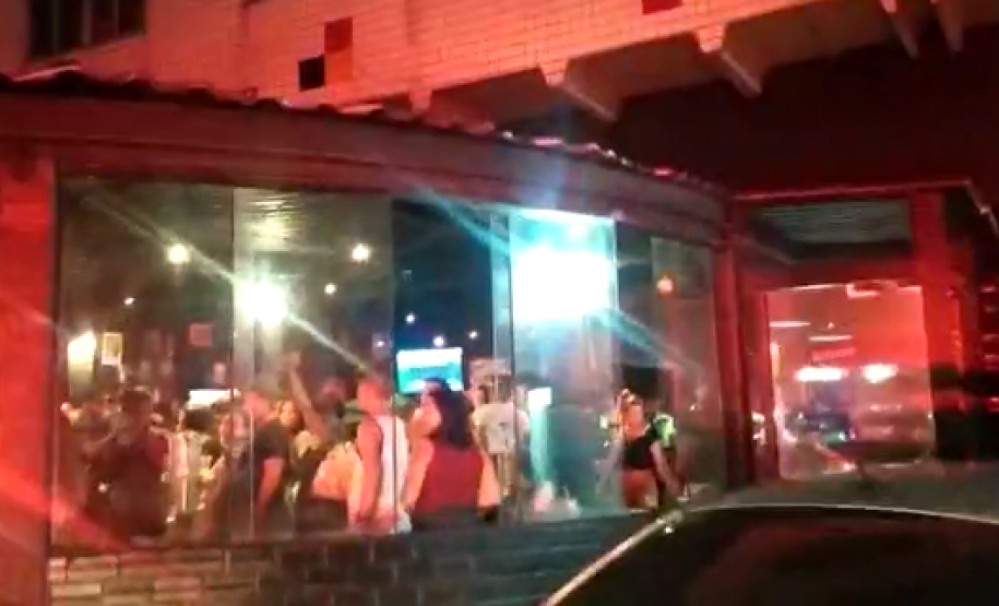 Fiscalização fecha 12 pontos comerciais de Curitiba e aplica meio milhão em multas