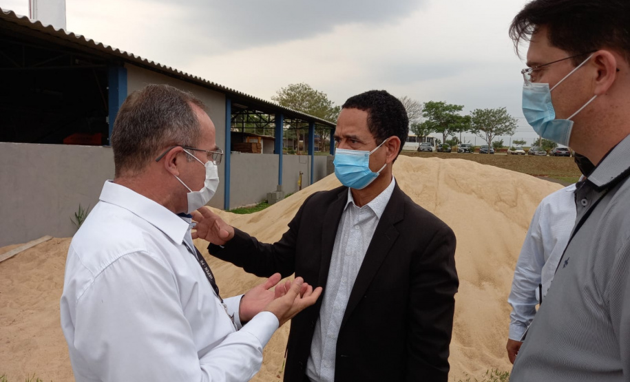 Secretário da Segurança acompanha trabalhos desenvolvidos na Colônia Penal Industrial em Maringá