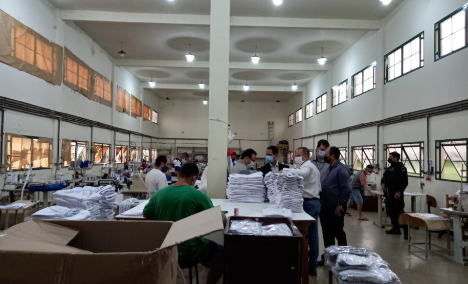 Secretário da Segurança acompanha trabalhos desenvolvidos na Colônia Penal Industrial em Maringá