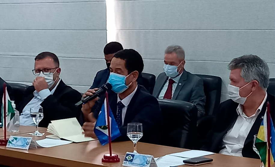 Secretário do Paraná destacou a área de crimes ambientais da Polícia Científica. O encontro foi em Tocantins e reuniu gestores da área de todos os estados.