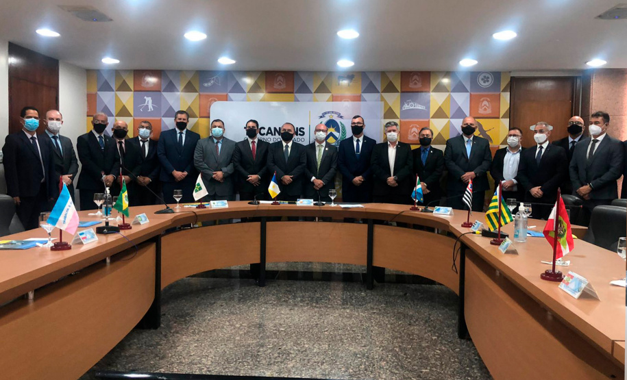 Secretário do Paraná destacou a área de crimes ambientais da Polícia Científica. O encontro foi em Tocantins e reuniu gestores da área de todos os estados.