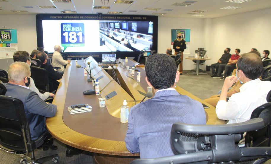 Disque Denúncia 181 recebe da inciativa privada material educativo para reforçar participação da comunidade