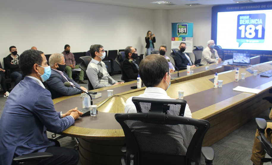 Disque Denúncia 181 recebe da inciativa privada material educativo para reforçar participação da comunidade