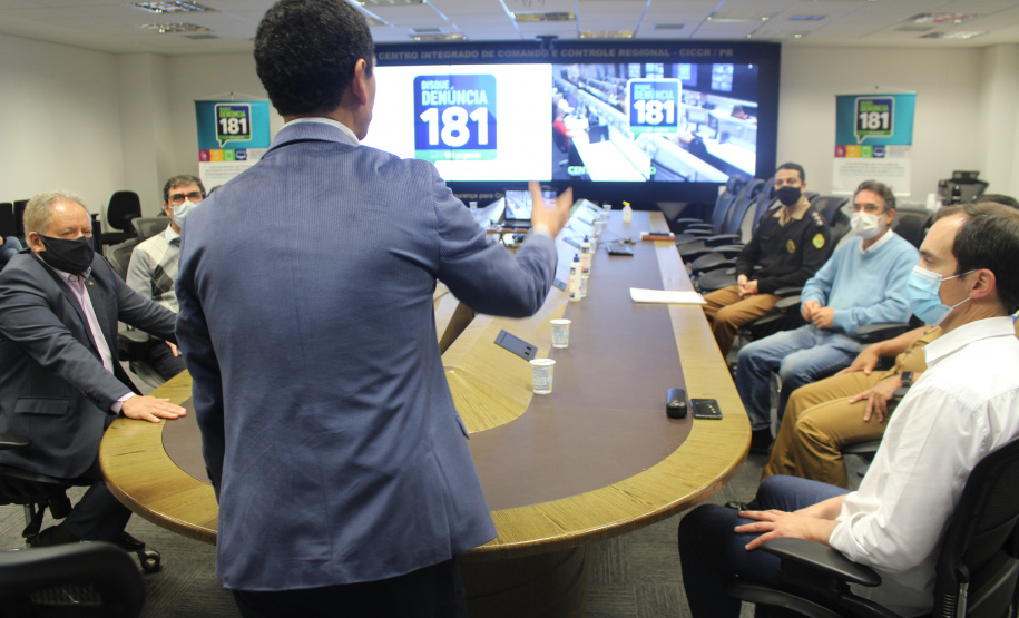 Disque Denúncia 181 recebe da inciativa privada material educativo para reforçar participação da comunidade