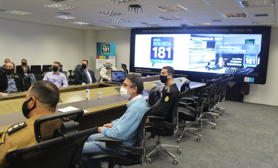 Disque Denúncia 181 recebe da inciativa privada material educativo para reforçar participação da comunidade