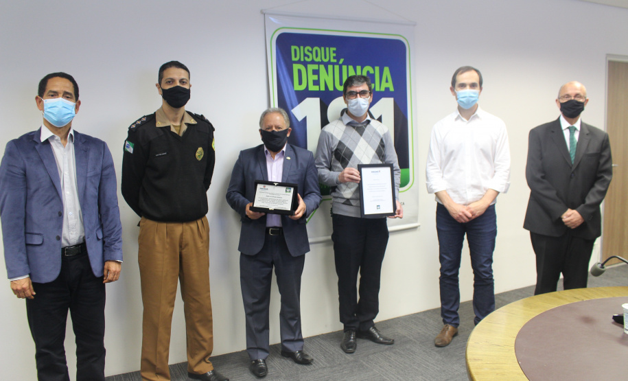 Disque Denúncia 181 recebe da inciativa privada material educativo para reforçar participação da comunidade