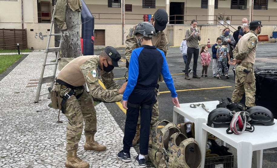 Em homenagem ao Dia das Crianças, PM abre Quartel do Comando-Geral para a comunidade