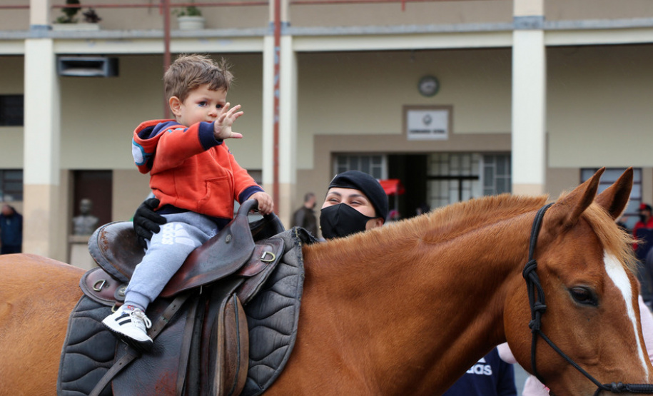 Em homenagem ao Dia das Crianças, PM abre Quartel do Comando-Geral para a comunidade