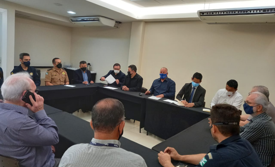 Secretário da Segurança Pública participa de reunião para discutir estratégias relativas ao turismo na fronteira do Estado