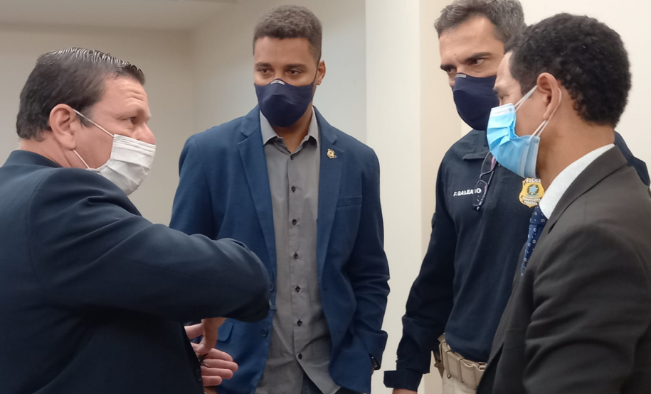 Secretário da Segurança Pública participa de reunião para discutir estratégias relativas ao turismo na fronteira do Estado