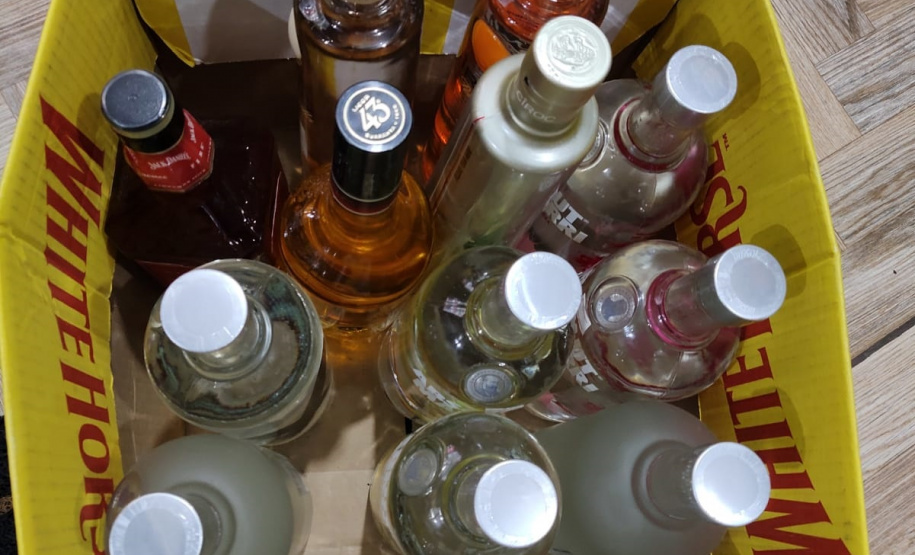 Fiscalização fecha estabelecimentos e aplica R$ 495,5 mil em multas em Curitiba