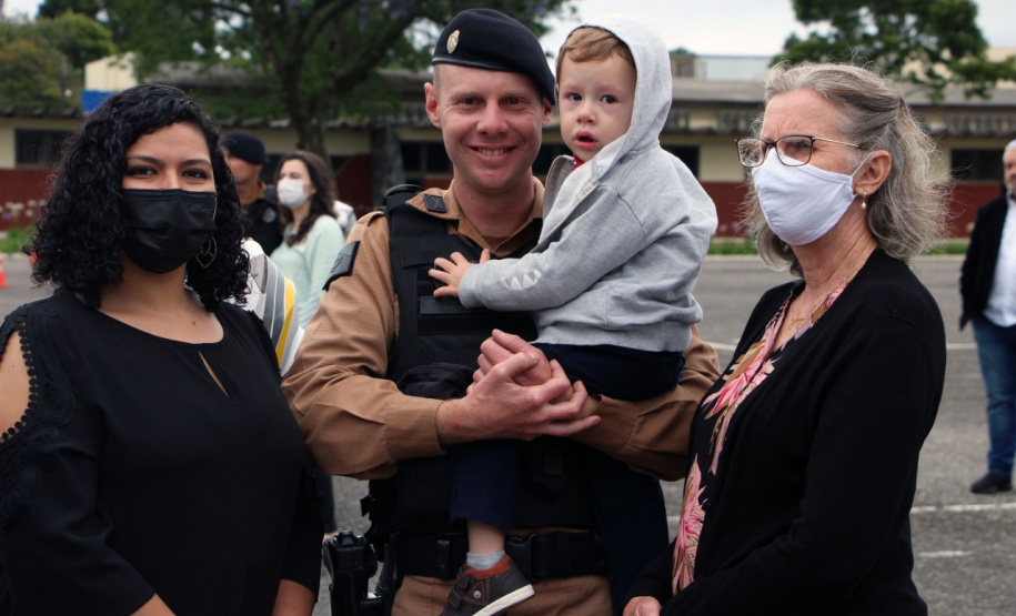 Policiais militares se formam no curso de rondas ostensivas com motocicletas