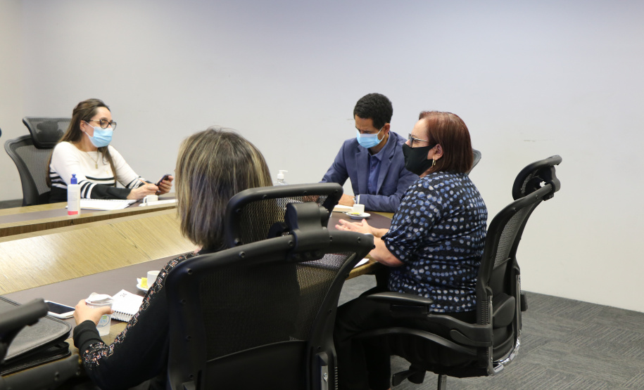 Secretário da Segurança Pública reúne-se com desembargadora e coordenadora da CEVID