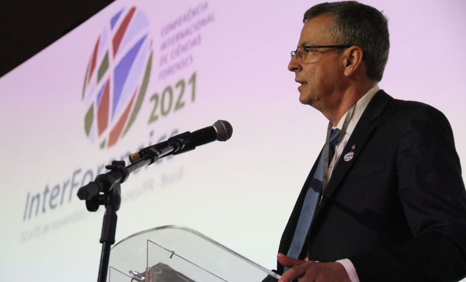 Encontro em Foz do Iguaçu destaca importância da ciência forense para a segurança pública e a sociedade