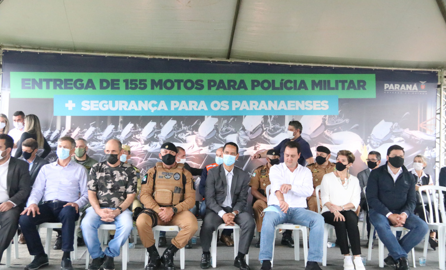 Polícia Militar recebe 155 novas motocicletas BMW durante solenidade em Ponta Grossa (PR)