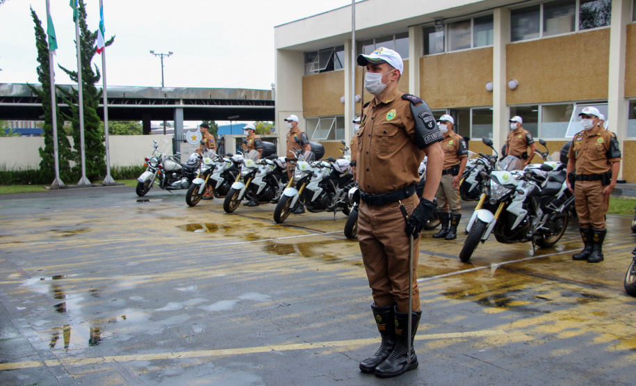 Batalhão de Polícia de Trânsito recebe novo comandante durante solenidade em Curitiba