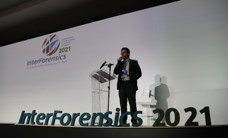 Encontro em Foz do Iguaçu destaca importância da ciência forense para a segurança pública e a sociedade