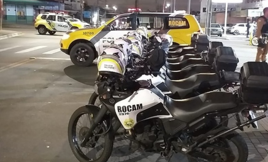 Força-tarefa aplica multas e apreende materiais contrabandeados em Curitiba