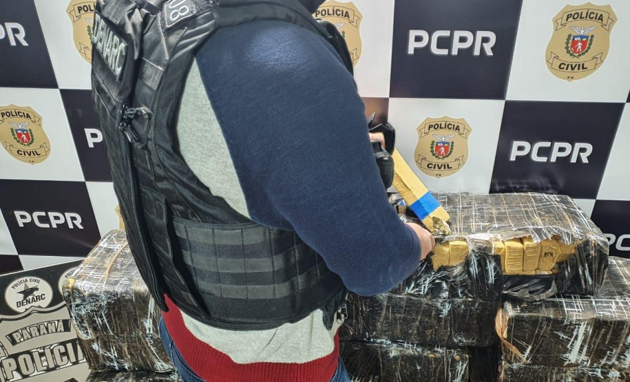 Polícia Civil prende oito suspeitos de envolvimento com tráfico de drogas em grandes quantidades