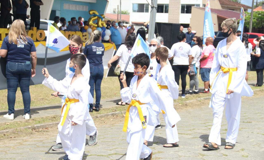 Secretário da Segurança Pública prestigia 26°aniversário de Pontal do Paraná