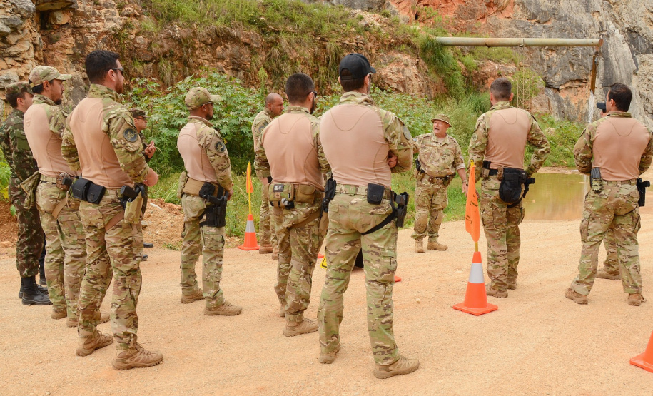 Polícia Civil forma 42 operadores de segurança do Brasil em manipulação de explosivos