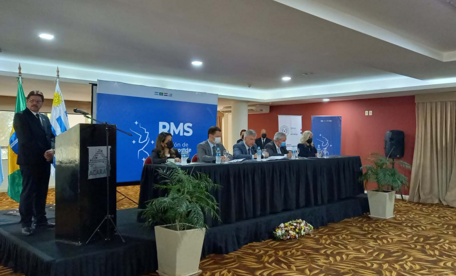 Brasil, Paraguai e Uruguai discutem ações para fortalecer cooperação na fronteira