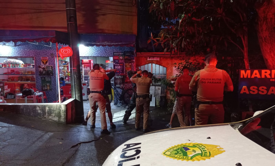 AIFU apreende máquina para jogo do bicho e cigarros contrabandeados em Curitiba