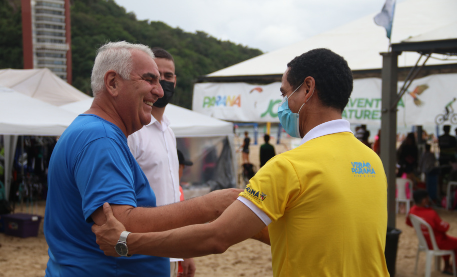 Secretário da Segurança Pública e Coordenador do Verão Paraná Viva a Vida 2021/2022 visita unidades policiais do Litoral