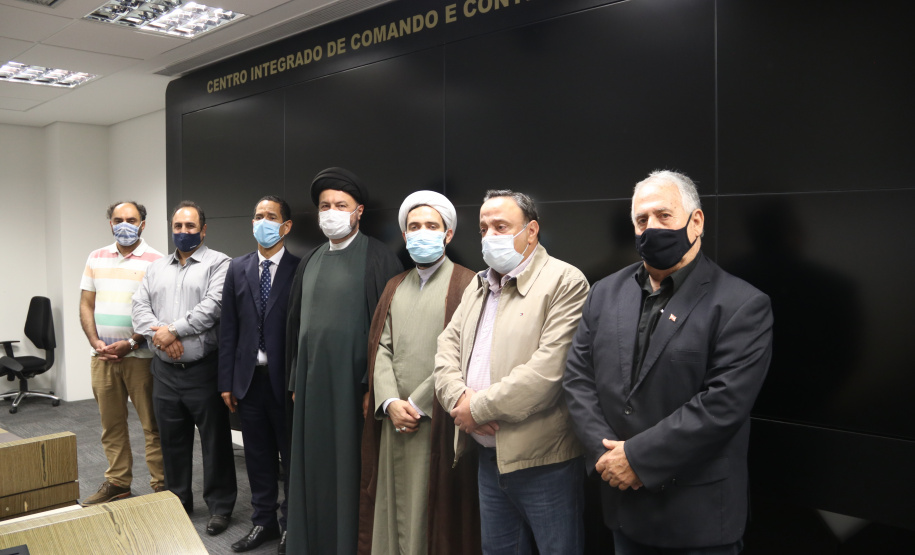 Secretaria da Segurança Pública recebe representantes da sociedade muçulmana paranaense em Curitiba