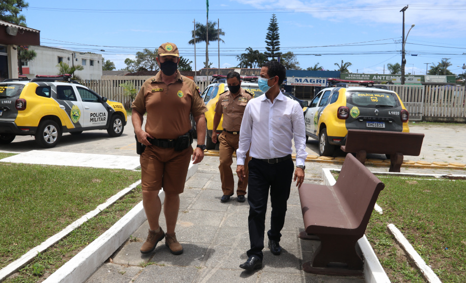 Polícia Militar recebe visita do Secretário da Segurança Pública no Litoral