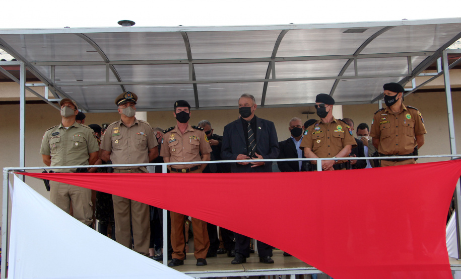 RPMon forma 16 oficiais no Curso de Policiamento Montado em Curitiba