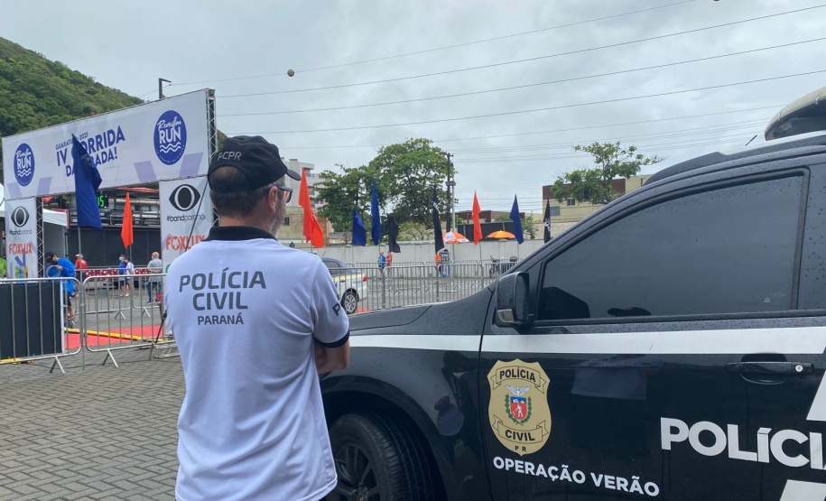 Polícia Civil do Paraná participa de corrida de rua em Guaratuba, no Litoral