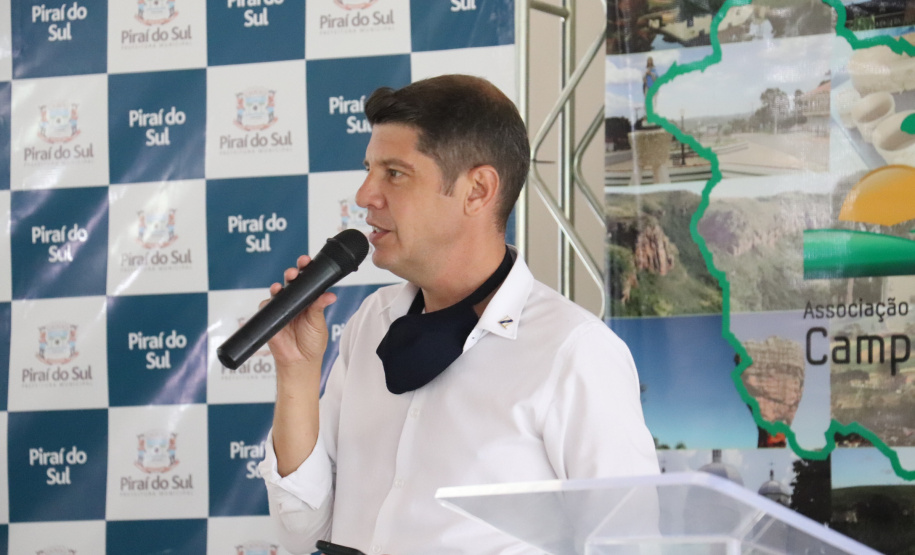 Estado apresenta a prefeitos dos Campos Gerais projetos na área de segurança pública