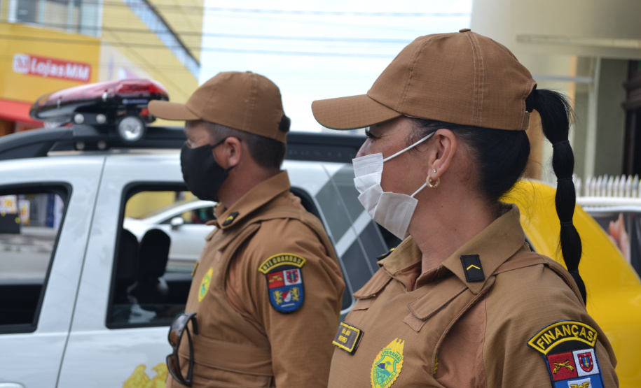 Após flagrantes no Litoral, PM orienta pais e responsáveis a não deixarem crianças sozinhas