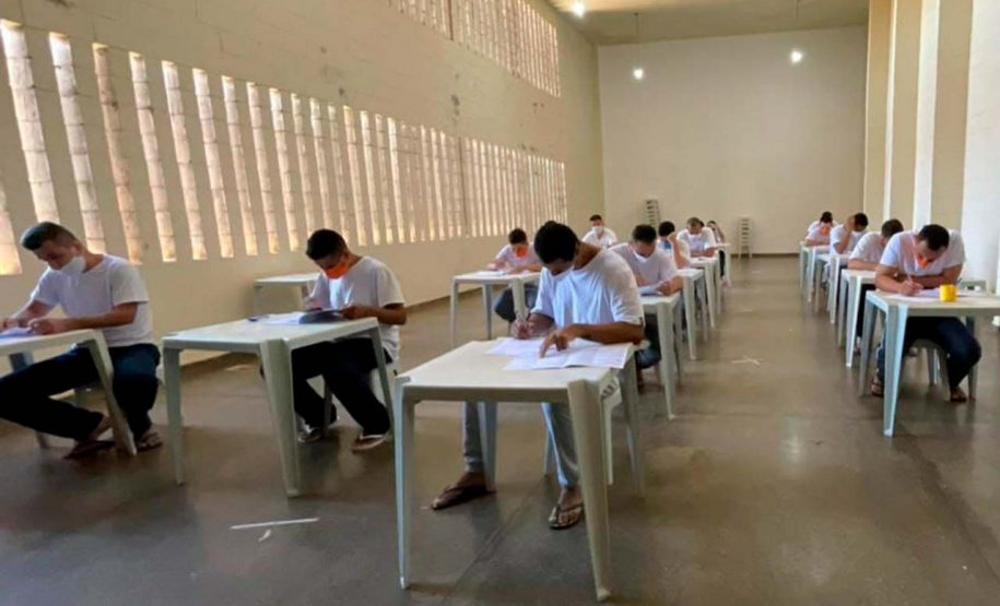 Participação dos presos no Enem-PPL cresce 15% no Paraná
