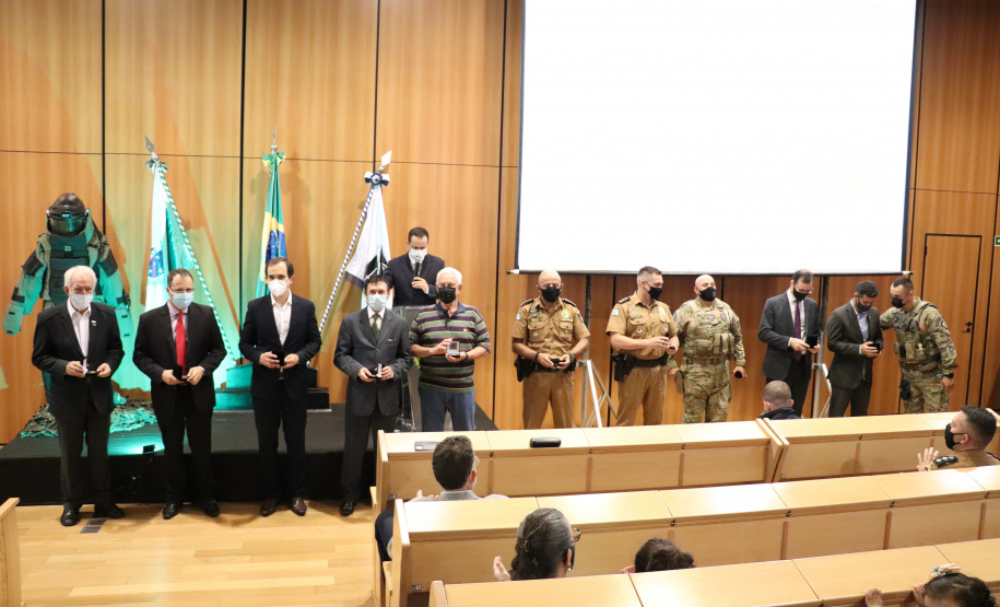 Esquadrão Antibombas da PMPR celebra trigésimo aniversário com presença do vice-governador