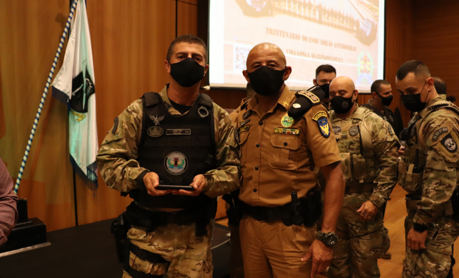 Esquadrão Antibombas da PMPR celebra trigésimo aniversário com presença do vice-governador
