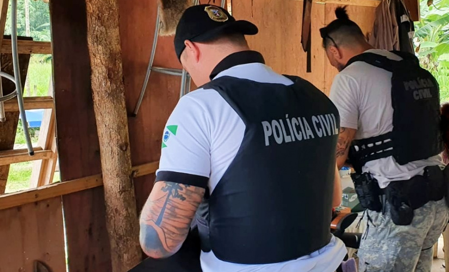 Polícia Civil apreende armas e munições em Guaratuba