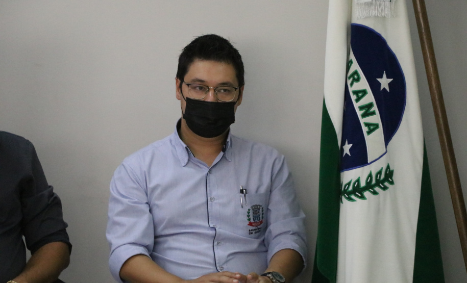 Secretário participa de reunião na prefeitura de Guaíra