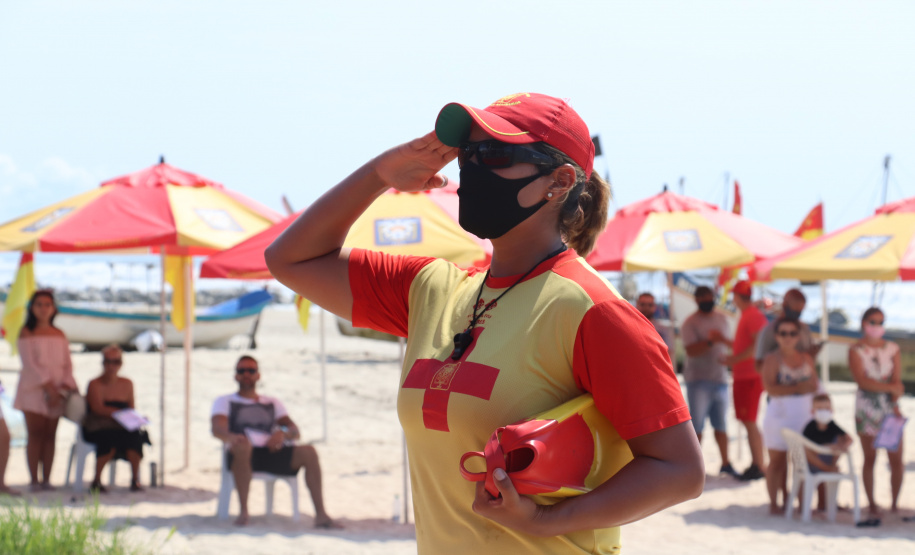 Mais 30 bombeiros se especializam em Curso de Guarda-Vidas