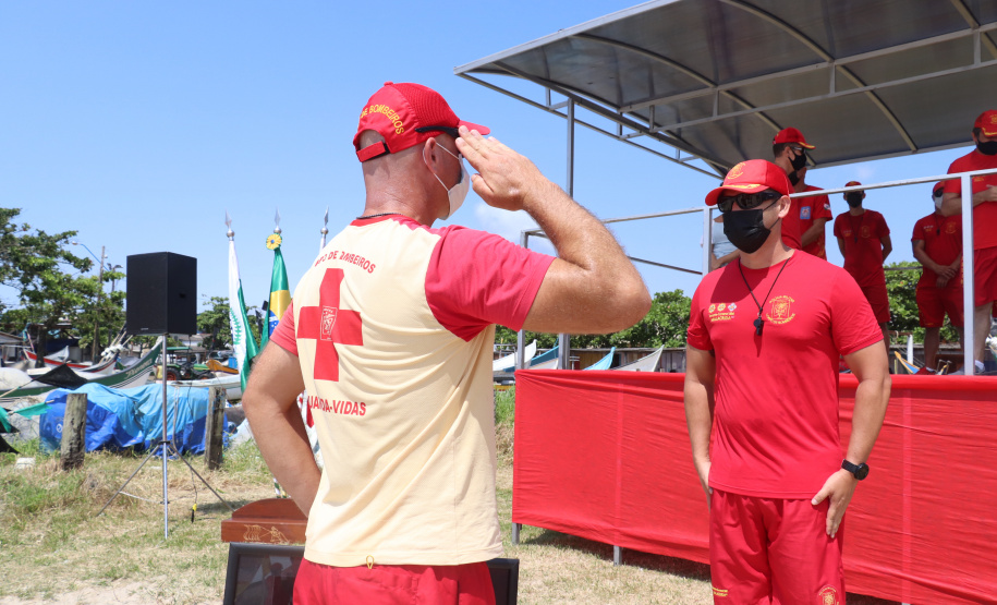 Mais 30 bombeiros se especializam em Curso de Guarda-Vidas