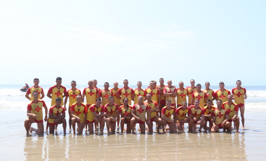 Mais 30 bombeiros se especializam em Curso de Guarda-Vidas