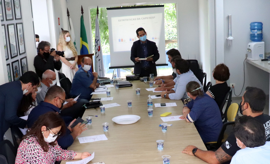 Prefeitos e secretário da Segurança Pública discutem obras e projetos na região de Londrina