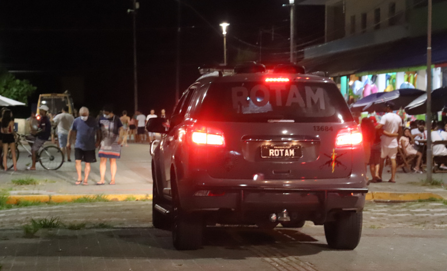 PM aborda 3 mil pessoas e encaminha mais de 100 nos primeiros dias de Carnaval no Litoral
