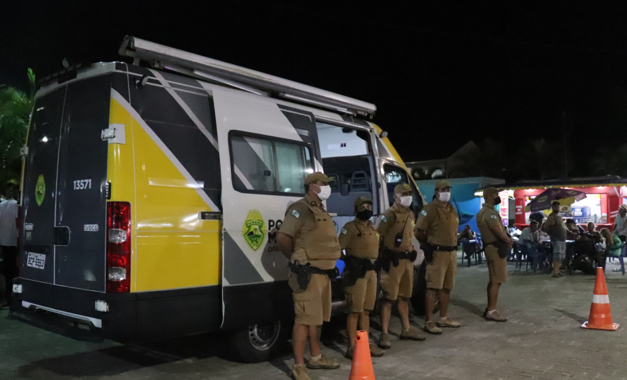 PM aborda 3 mil pessoas e encaminha mais de 100 nos primeiros dias de Carnaval no Litoral